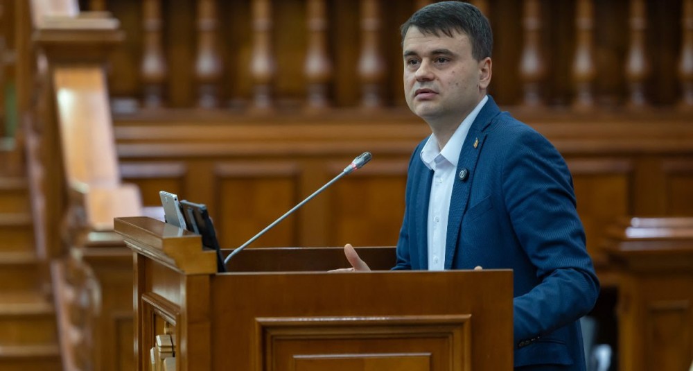 Alexandru Berlinschii anunță pregătirea unor modificări la noua Lege a cetățeniei: ”Azi, tinerii din Moldova riscă să rămână apatrizi”